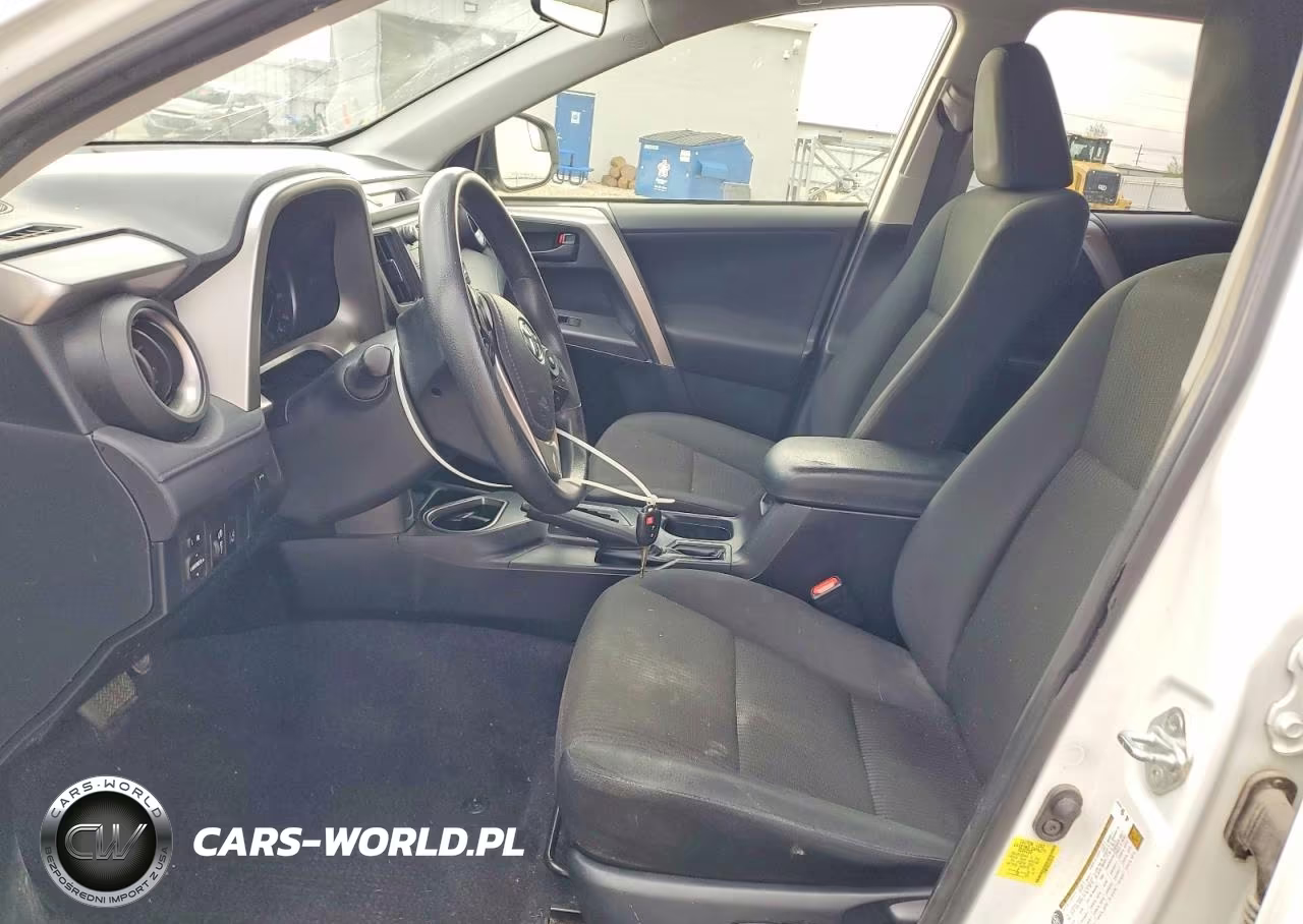 2018 Toyota Rav4 Le VIN:JTMBFREV2JJ226780 - 7