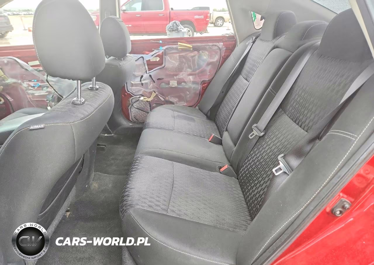 2018 Nissan Altima 2.5 S VIN:1N4AL3AP5JC480065 - 10