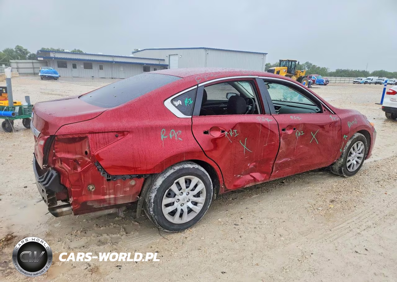 2018 Nissan Altima 2.5 S VIN:1N4AL3AP5JC480065 - 3