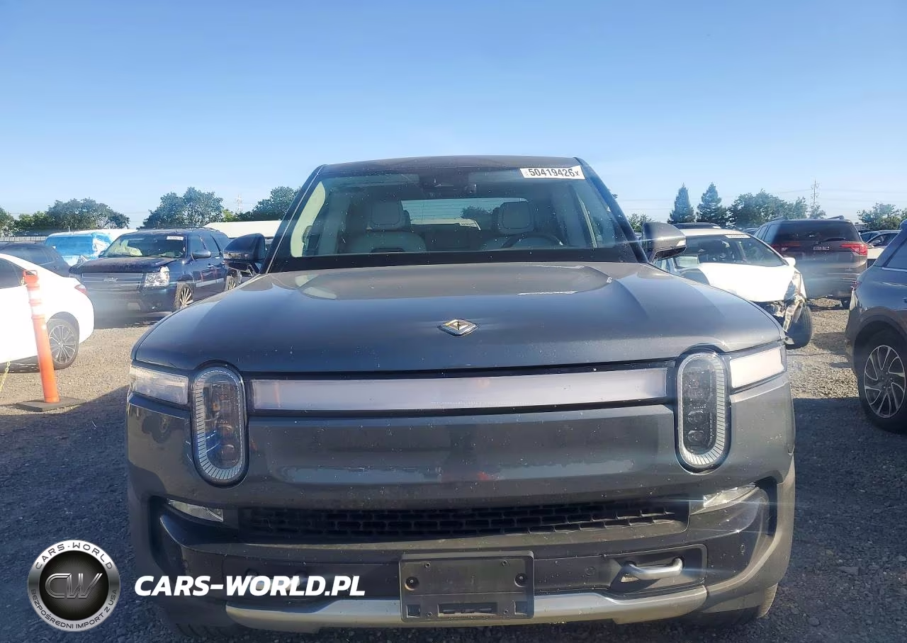 2024 Rivian R1T Adventure VIN:7FCTGBAAXRN031679 - 5