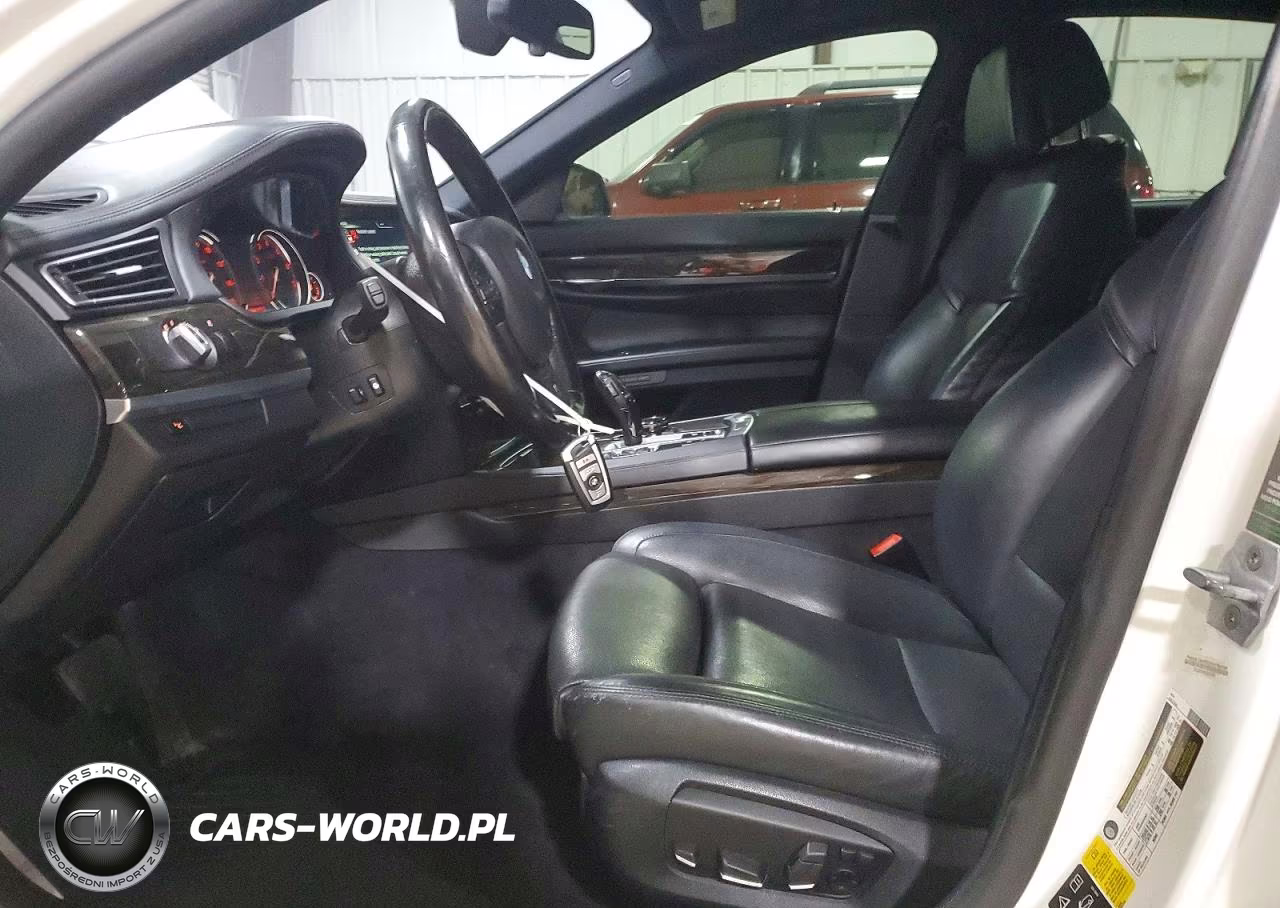 2015 BMW 750 Xi VIN:WBAYB6C5XFG299257 - 7