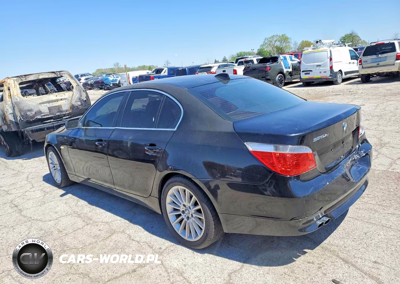 2007 BMW 525 Xi VIN:WBANF335X7CS39249 - 2