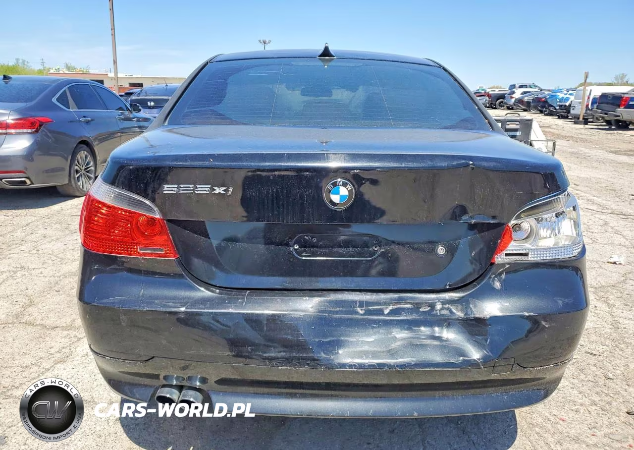 2007 BMW 525 Xi VIN:WBANF335X7CS39249 - 6