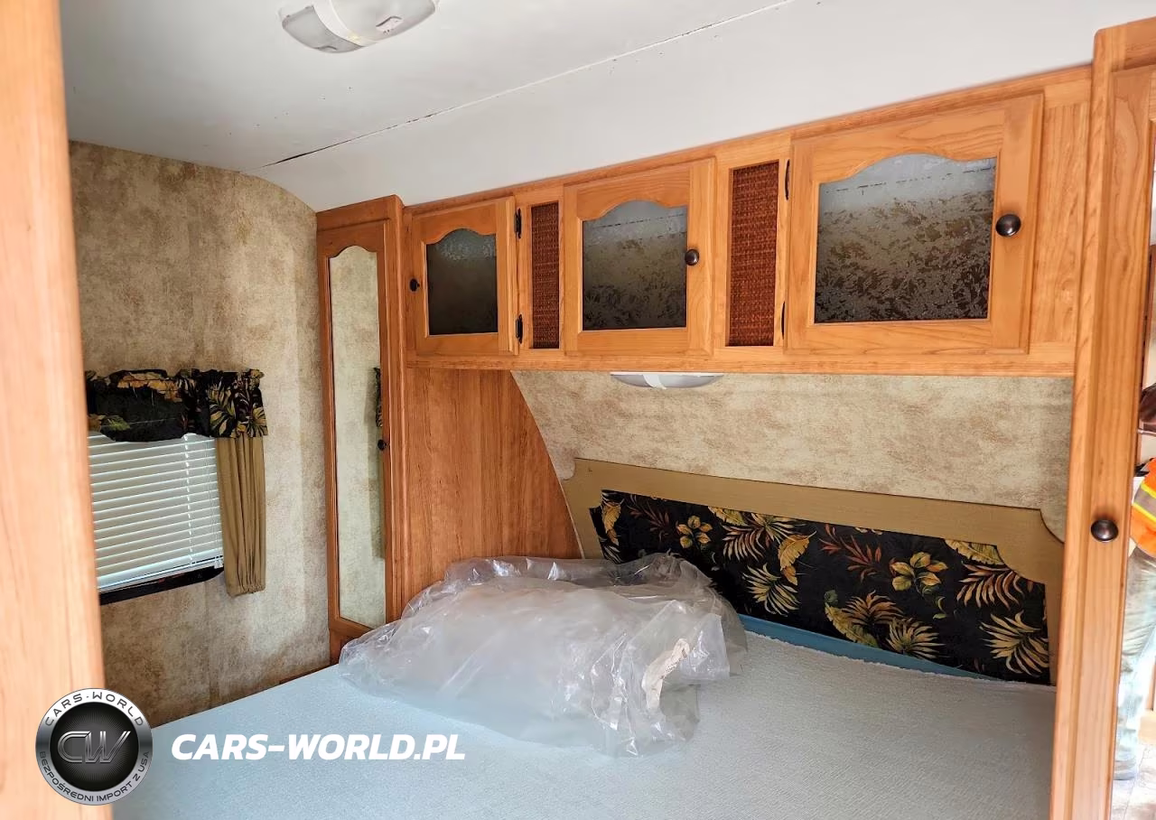 2010 Keystone Passport Camper VIN:4YDT29122AT412820 - 5