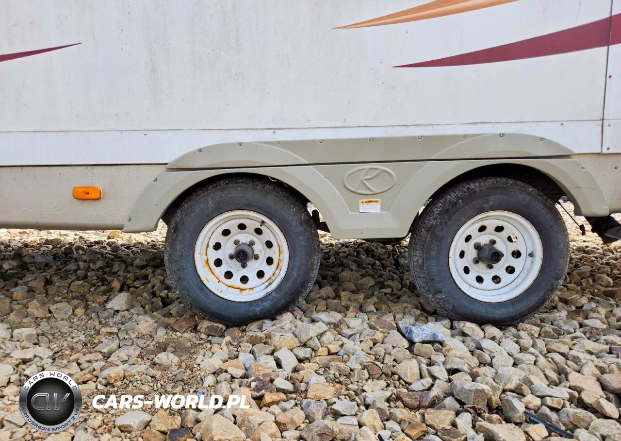 2010 Keystone Passport Camper VIN:4YDT29122AT412820 - 8