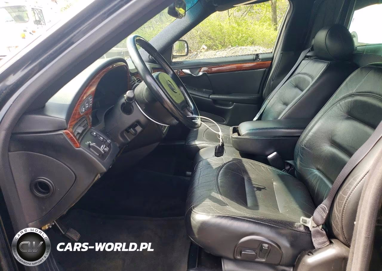 2003 Cadillac Commercial Chassis VIN:1GEEH00Y03U500894 - 7