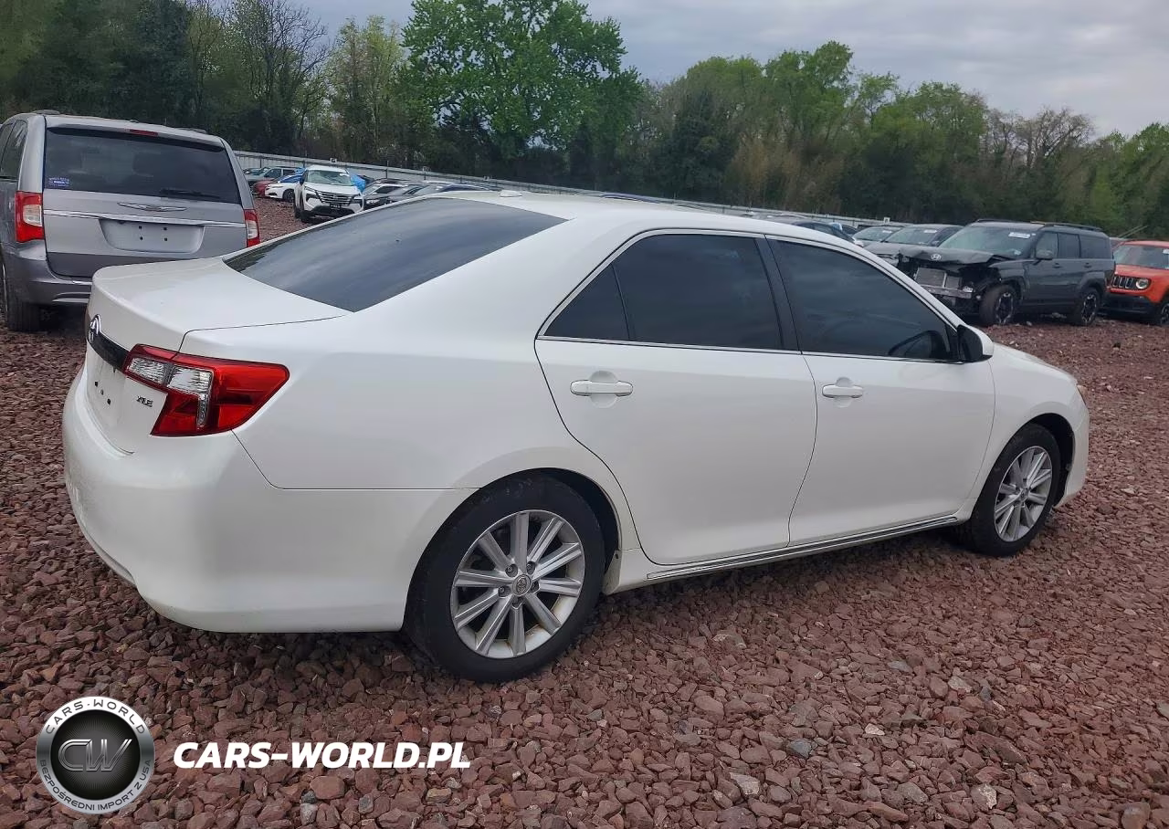 2014 Toyota Camry Xle VIN:4T1BF1FK9EU418350 - 3