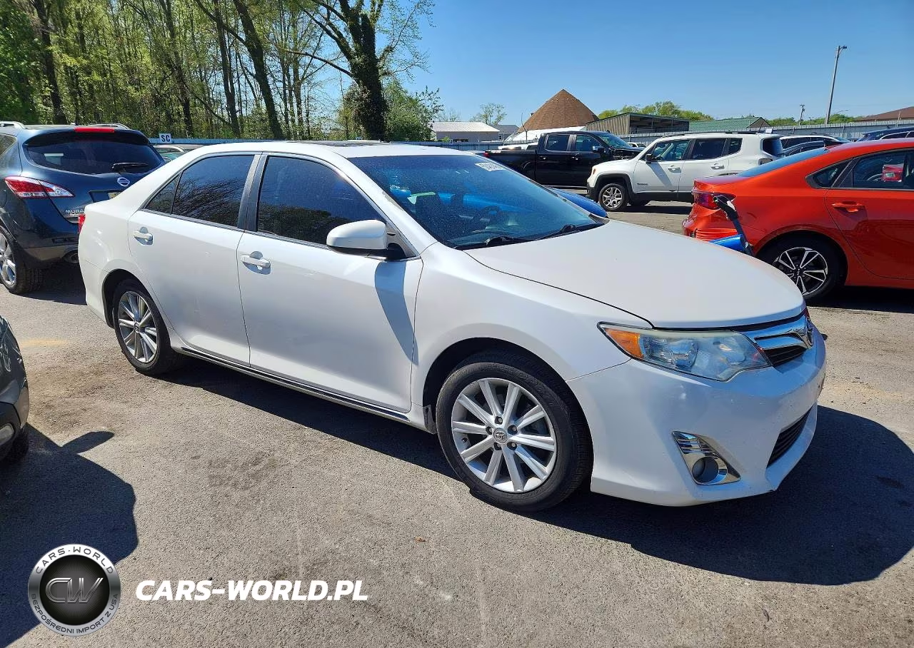 2014 Toyota Camry Xle VIN:4T1BF1FK9EU418350 - 4