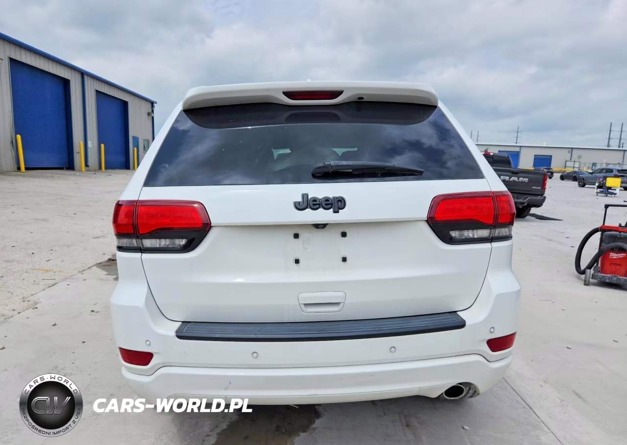 2019 Jeep Grand Cherokee Laredo VIN:1C4RJEAG4KC596910 - 6