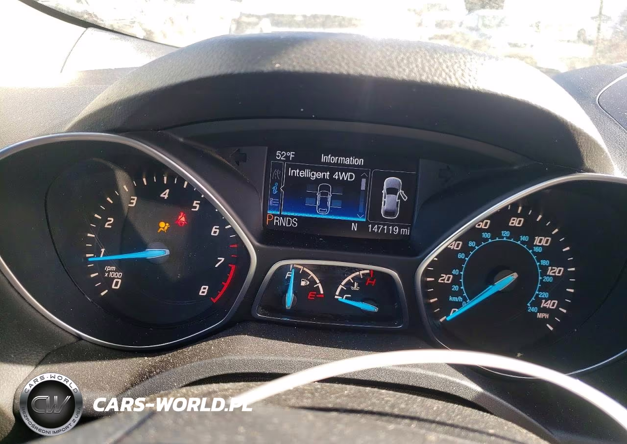 2014 Ford Escape Titanium VIN:1FMCU9J9XEUA35630 - 9