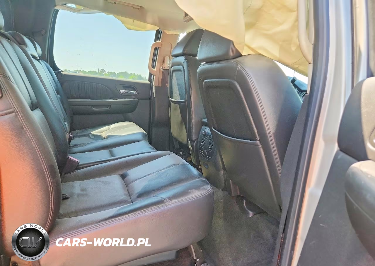 2008 Chevrolet Avalanche K1500 VIN:3GNFK12338G221382 - 10