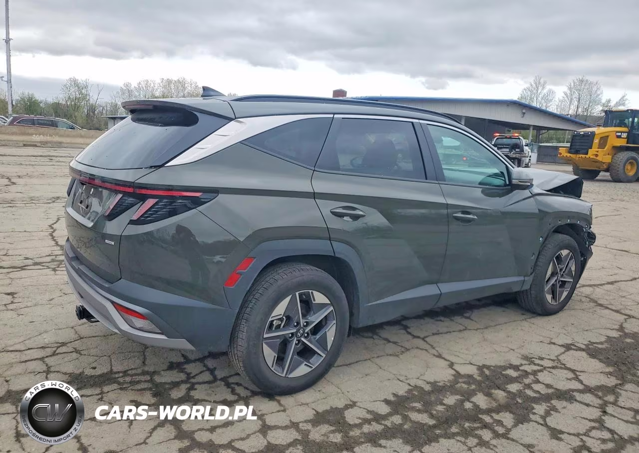 2025 Hyundai Tucson Sel VIN:5NMJCCDE2SH579403 - 3