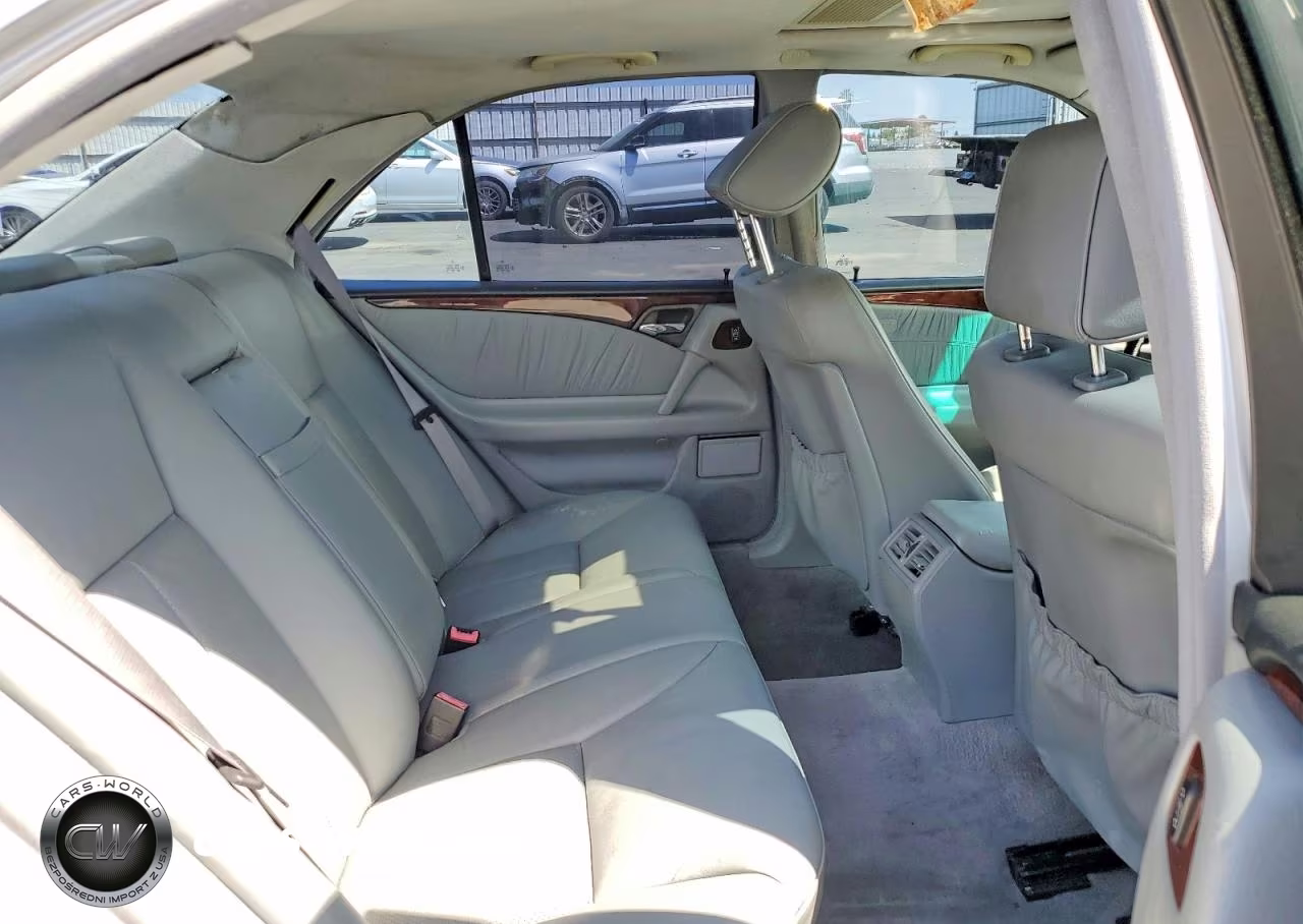 1999 Mercedes-Benz E 320 VIN:WDBJF65H2XA731293 - 10