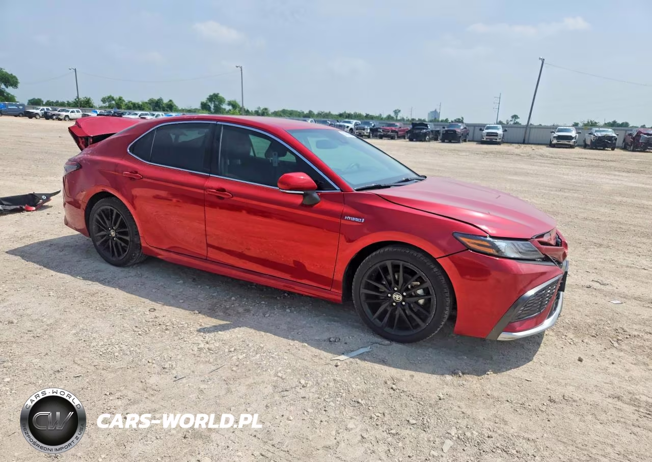 2021 Toyota Camry VIN:4T1K31AK2MU024588 - 4