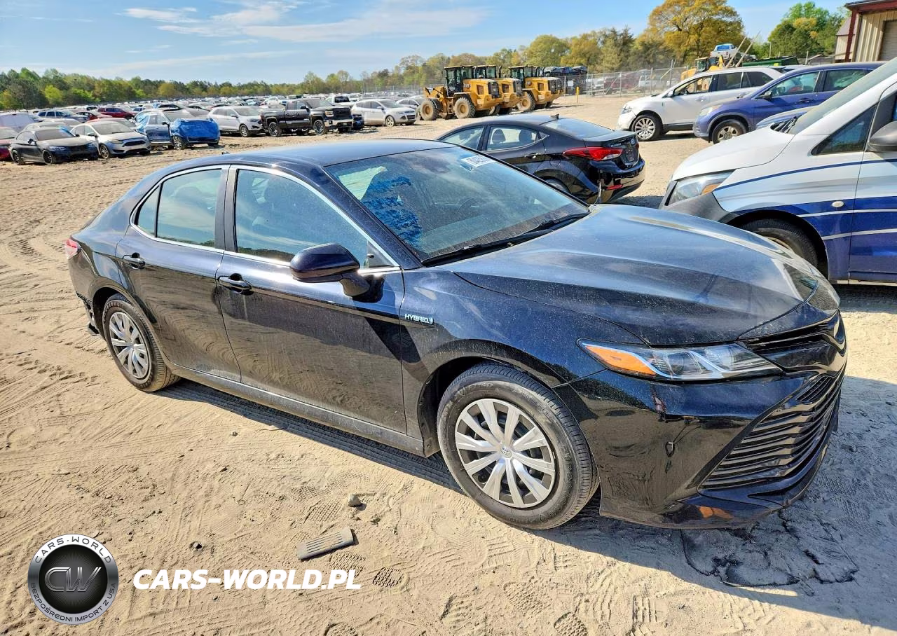2020 Toyota Camry Le VIN:4T1C31AK1LU527113 - 4