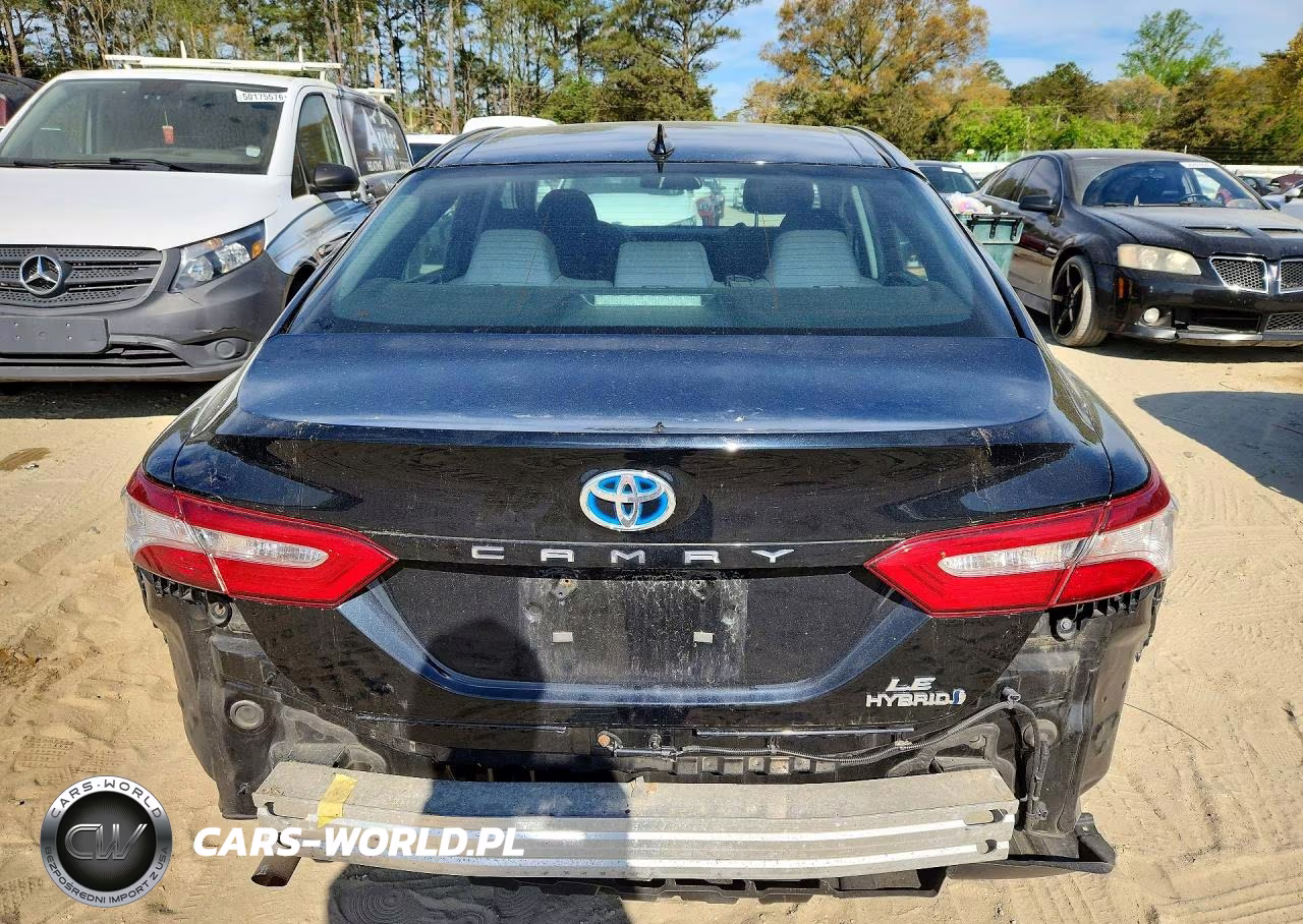 2020 Toyota Camry Le VIN:4T1C31AK1LU527113 - 6