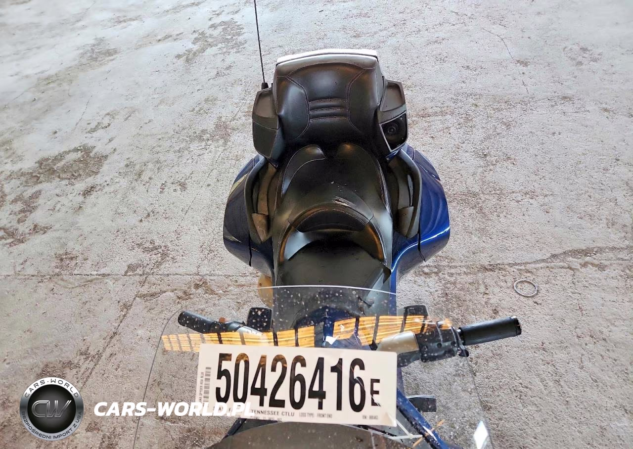 2010 Can-Am Spyder Roadster Rt VIN:2BXJBKC19AV000463 - 5