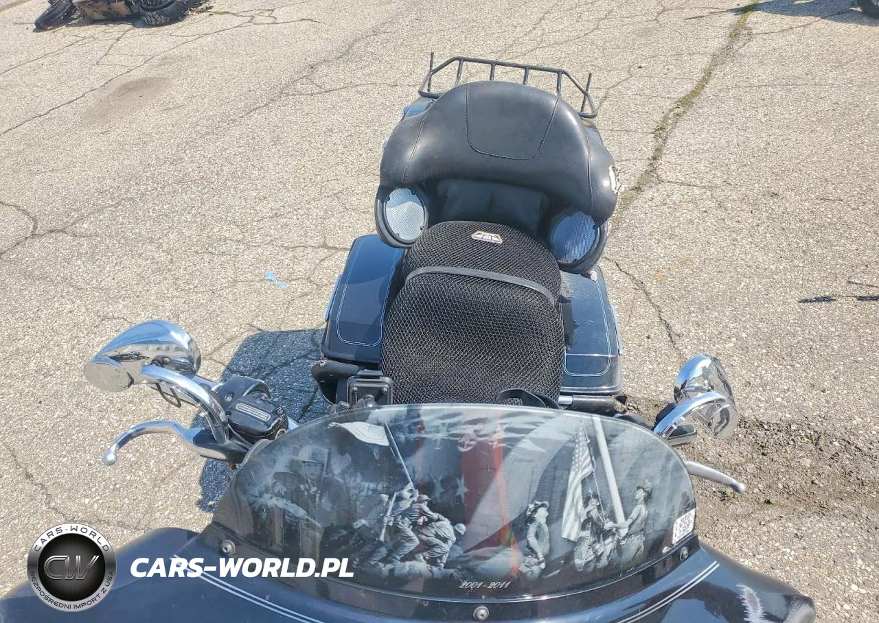 2011 Harley-Davidson Flhtcu VIN:1HD1FC419BB655528 - 5