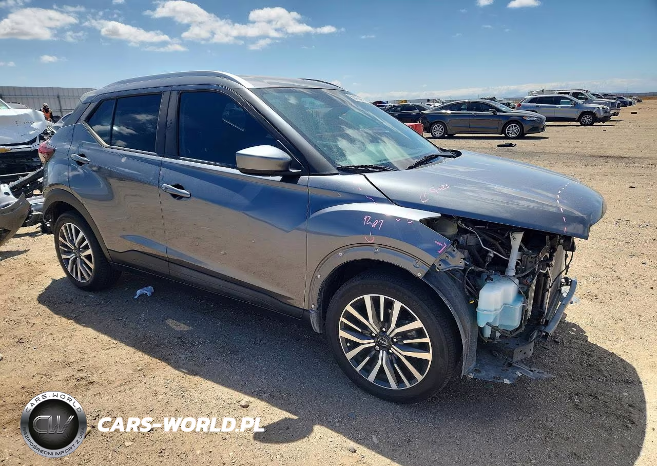 2023 Nissan Kicks Sv VIN:3N1CP5CV6PL482065 - 4