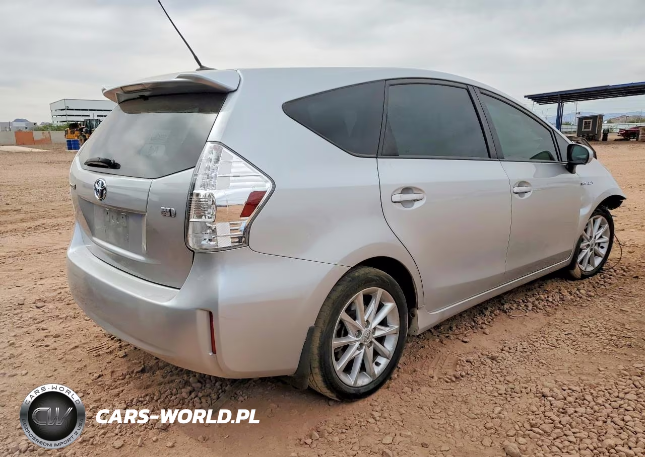 2013 Toyota Prius V Five VIN:JTDZN3EU5D3266527 - 3
