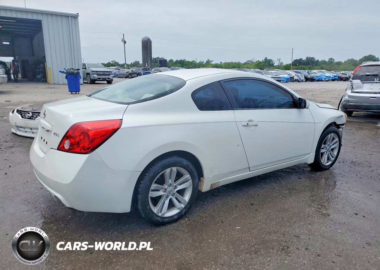 2010 Nissan Altima S VIN:1N4AL2EP5AC190140 - 3