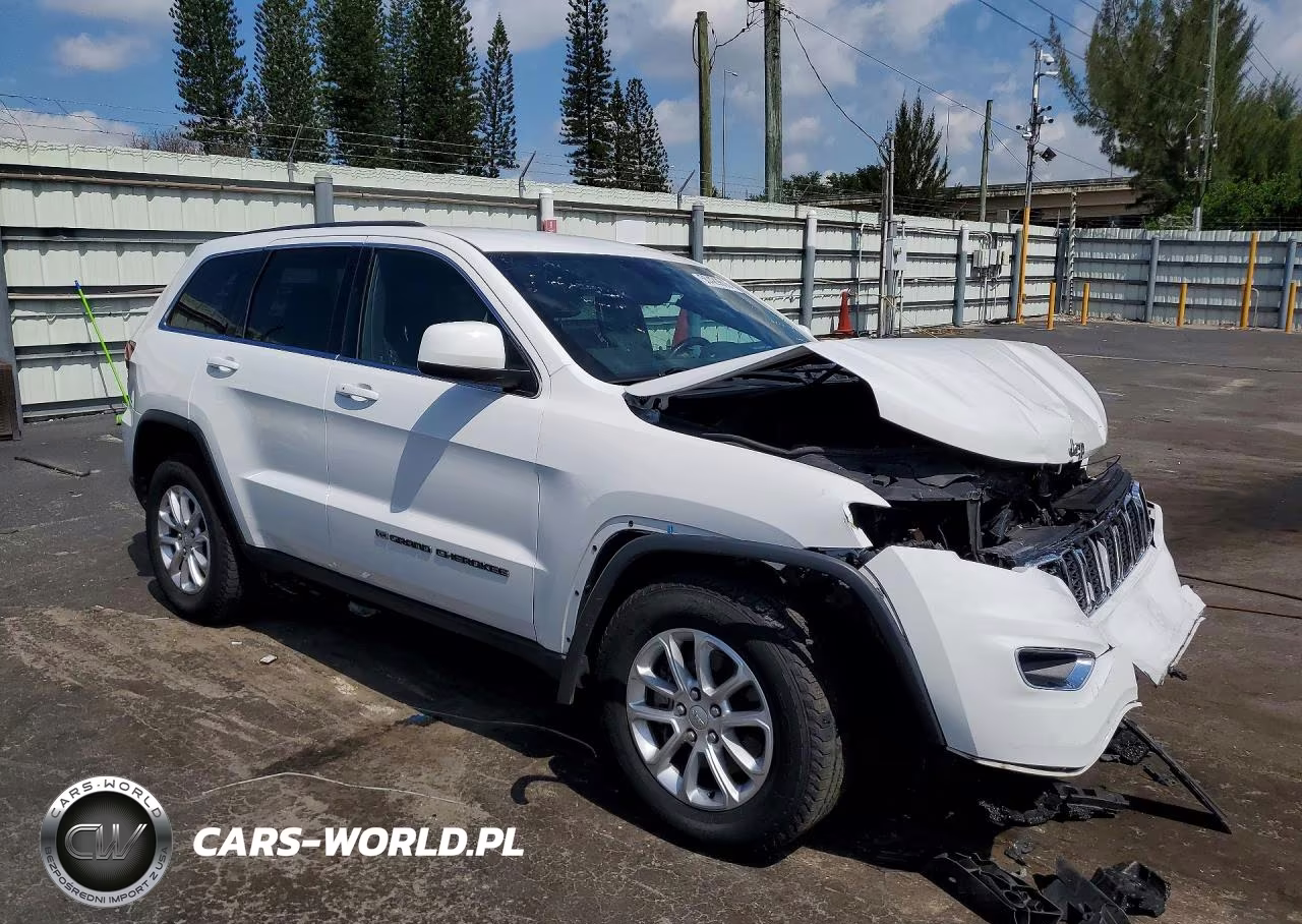 2022 Jeep Grand Cherokee Laredo E VIN:1C4RJFAG1NC111178 - 4