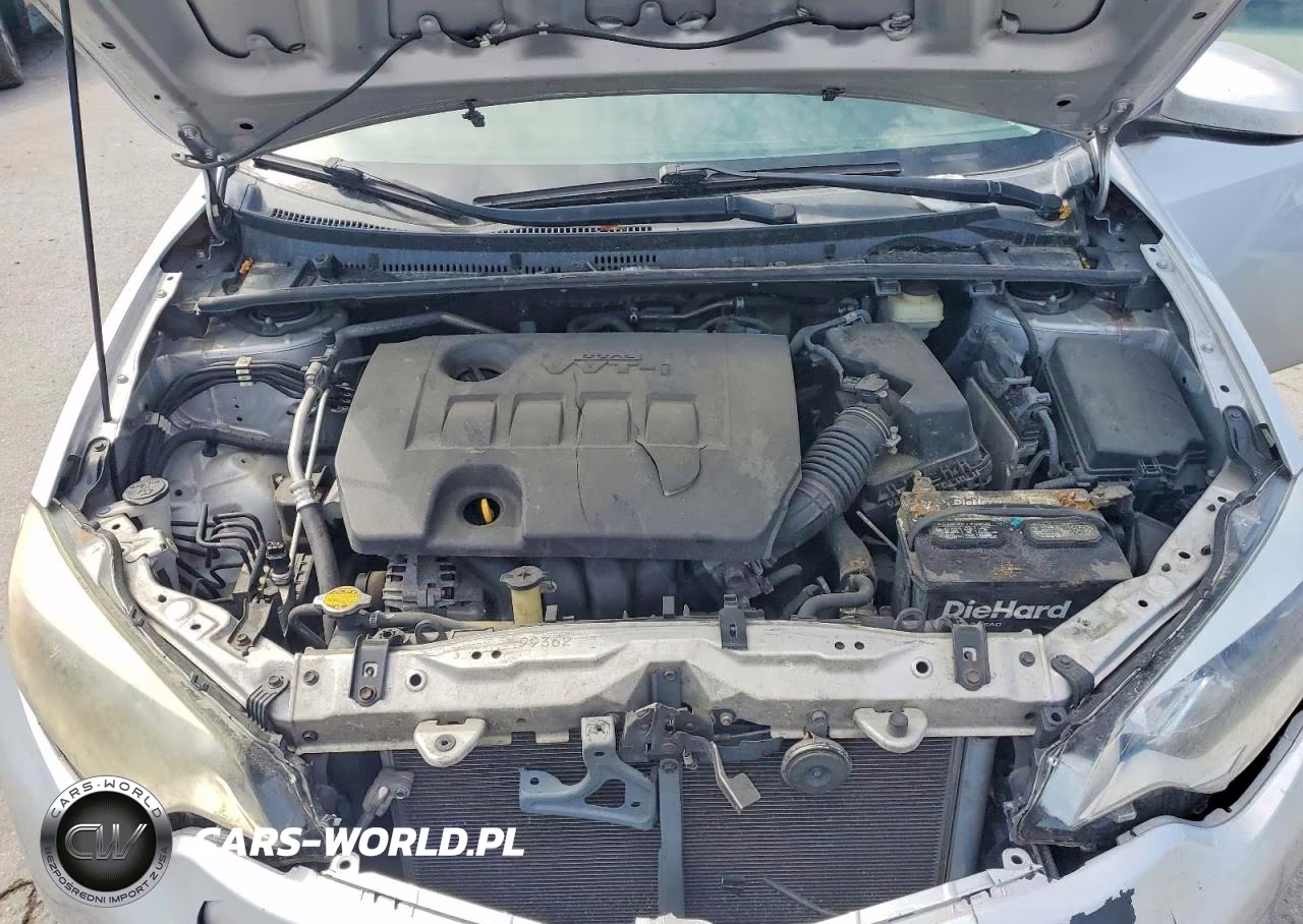 2015 Toyota Corolla L VIN:2T1BURHE9FC468714 - 11