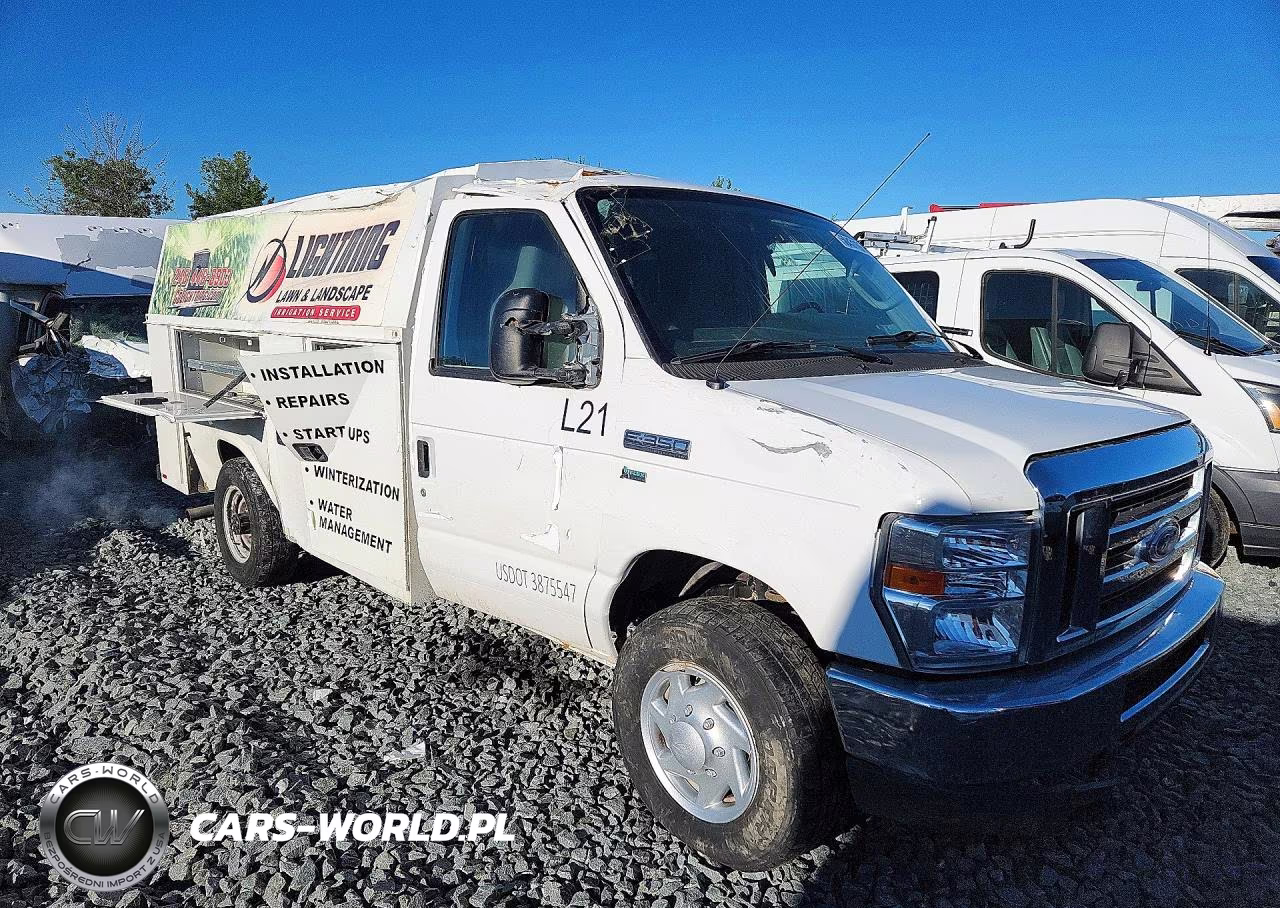 2018 Ford Econoline E350 Super Duty Cutaway Van VIN:1FDWE3F63JDC30307 - 4