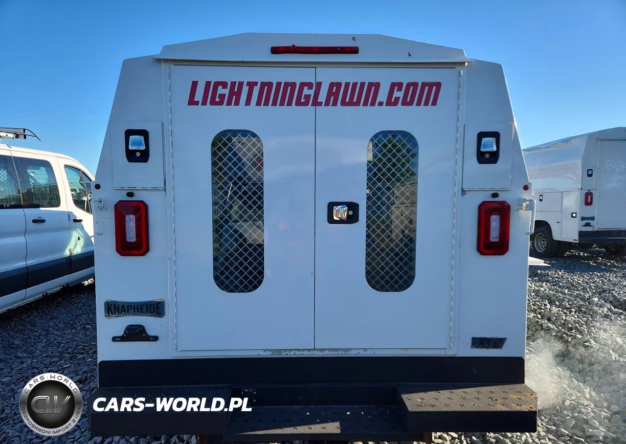 2018 Ford Econoline E350 Super Duty Cutaway Van VIN:1FDWE3F63JDC30307 - 6