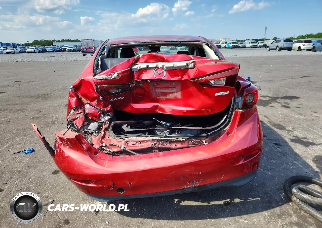 2018 Mazda 3 Touring VIN:3MZBN1V3XJM180943 - 6