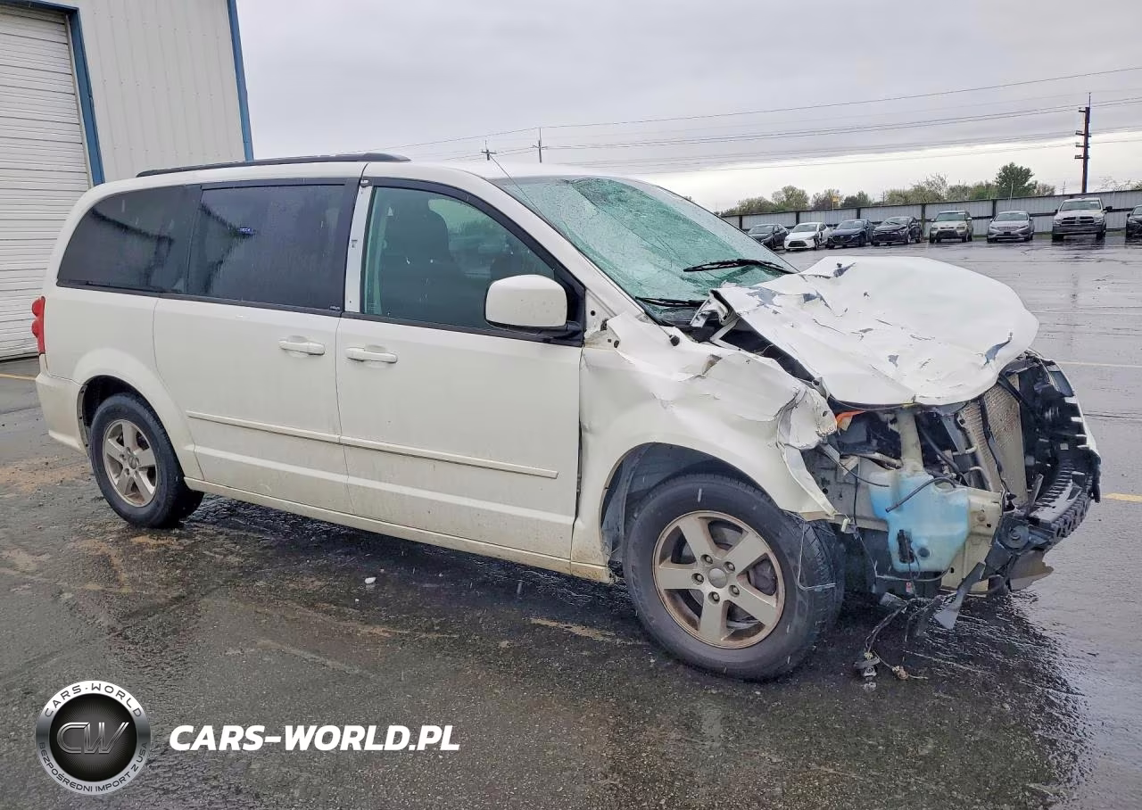 2013 Dodge Grand Caravan Sxt VIN:2C4RDGCG3DR655729 - 4