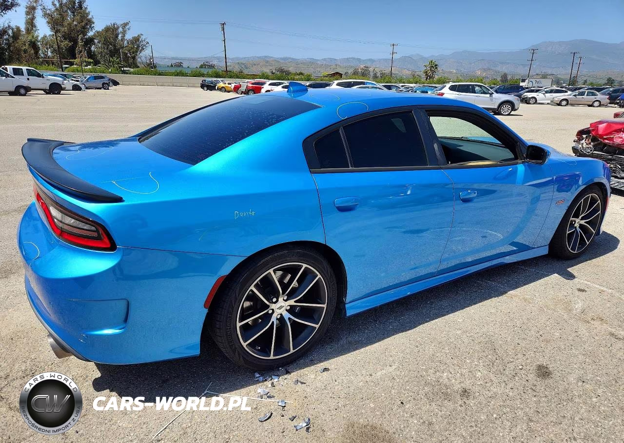 2018 Dodge Charger R VIN:2C3CDXGJ2JH335786 - 3
