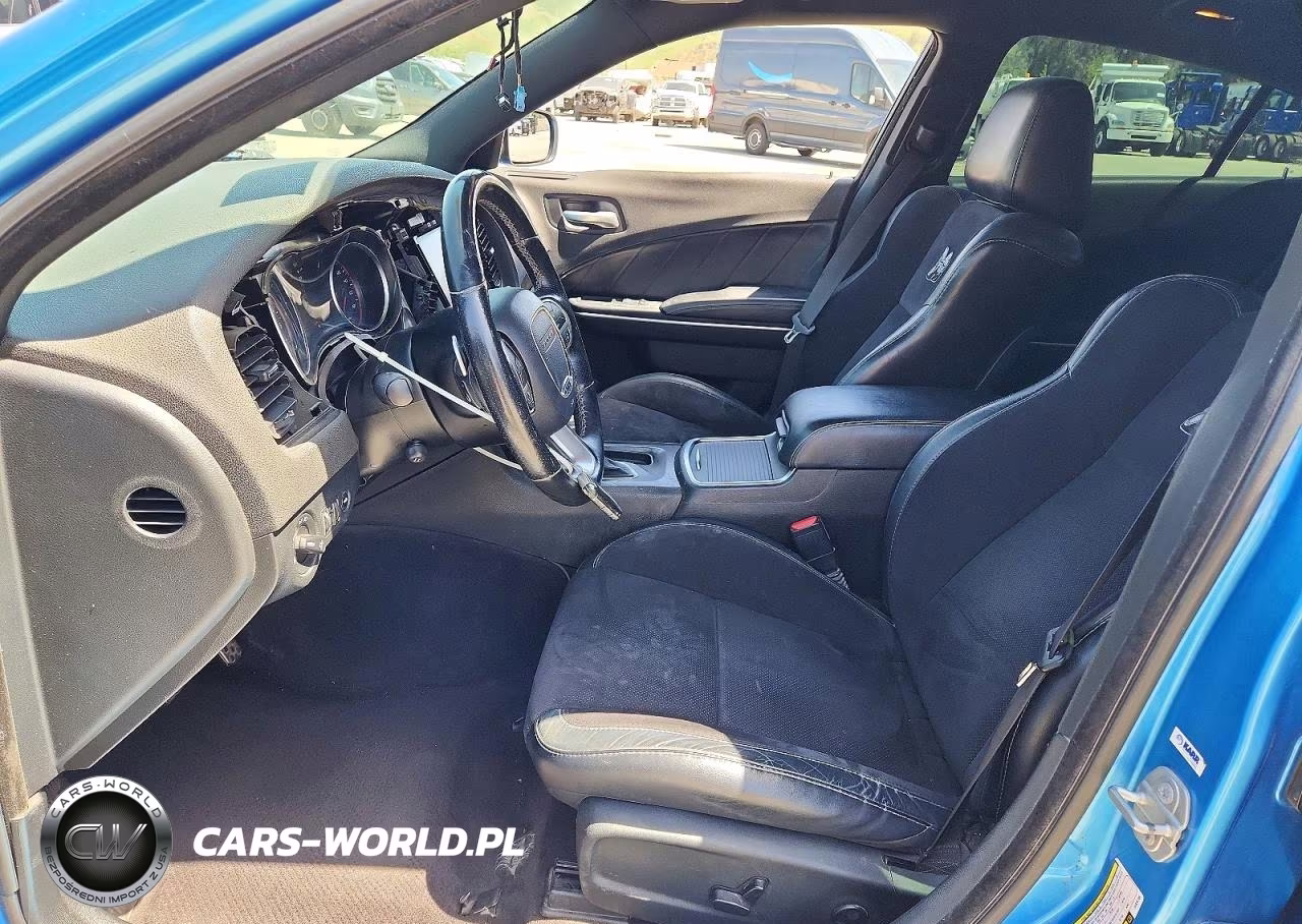2018 Dodge Charger R VIN:2C3CDXGJ2JH335786 - 7