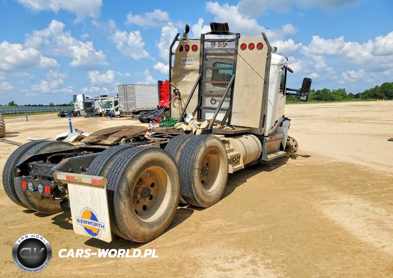 2020 Kenworth T880 Semi Truck VIN:1XKZD49X1LJ312608 - 4