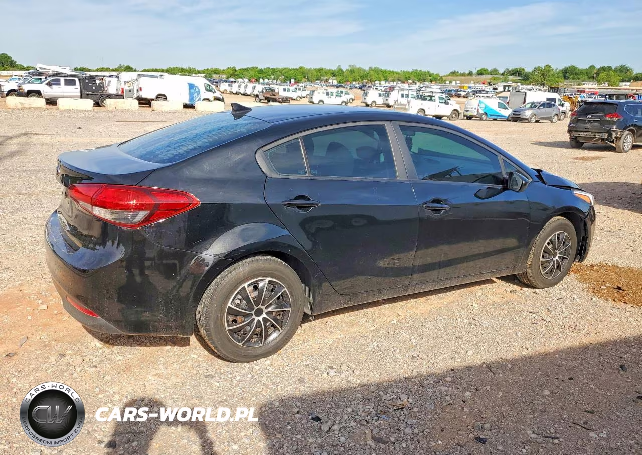 2018 Kia Forte Lx VIN:3KPFK4A74JE236683 - 3
