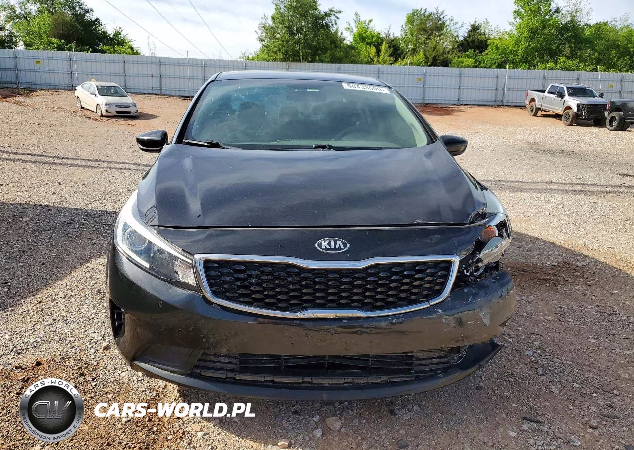 2018 Kia Forte Lx VIN:3KPFK4A74JE236683 - 5