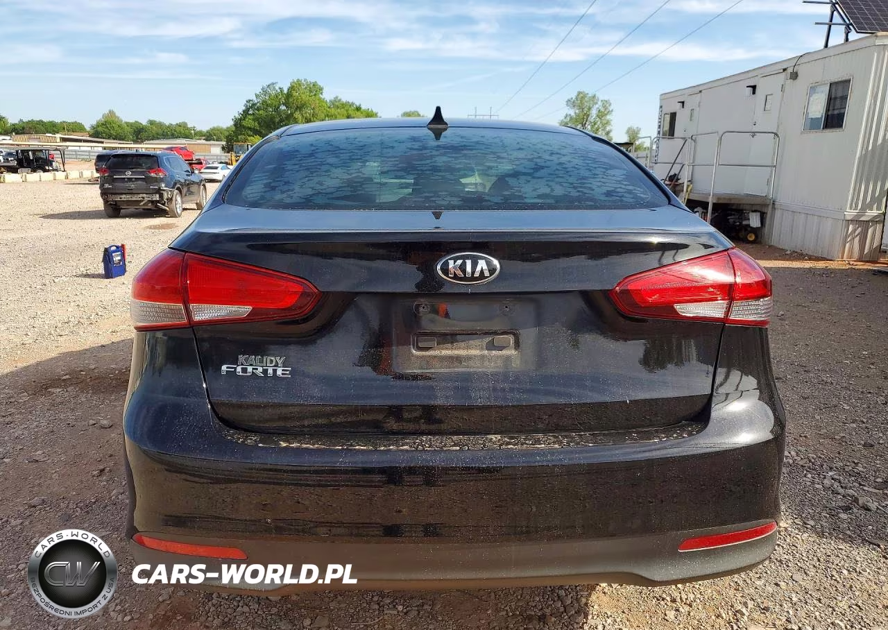 2018 Kia Forte Lx VIN:3KPFK4A74JE236683 - 6
