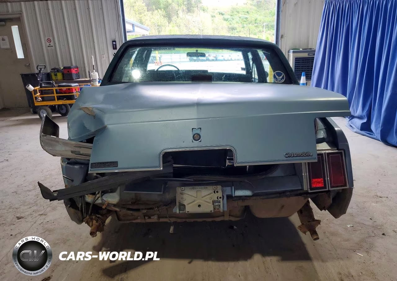 1987 Oldsmobile Cutlass Supreme Brougham VIN:2G3GM51Y4H2335843 - 6