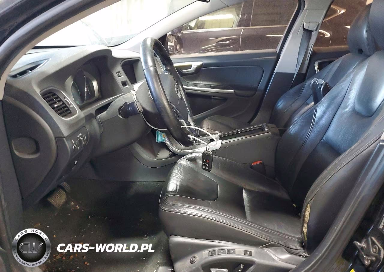 2013 Volvo S60 T5 VIN:YV1612FS3D1212753 - 7
