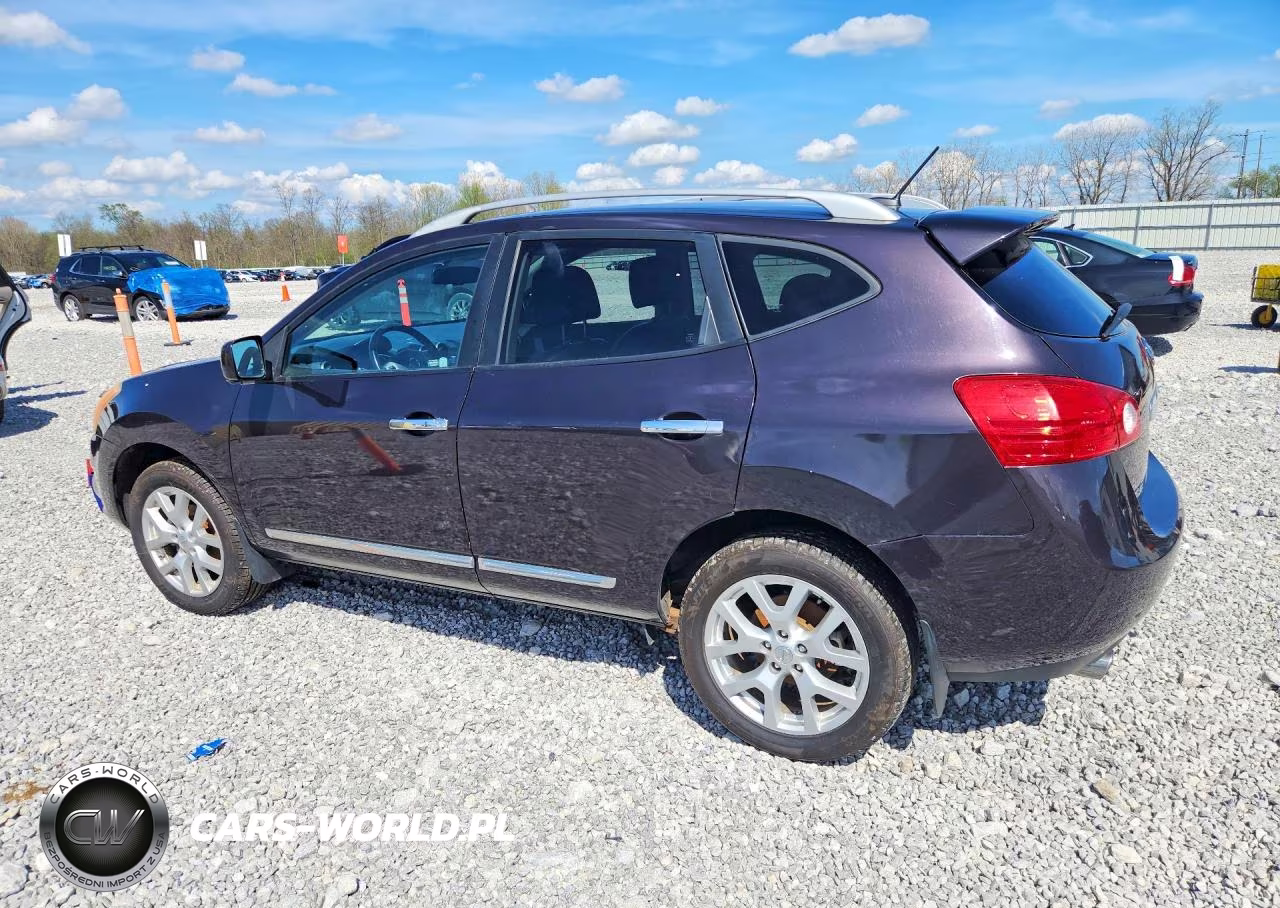 2013 Nissan Rogue S VIN:JN8AS5MV6DW634017 - 2