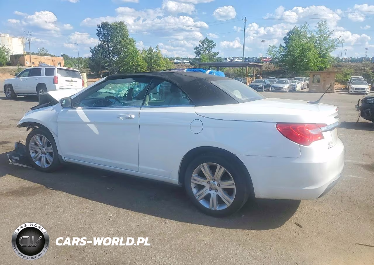 2012 Chrysler 200 Touring VIN:1C3BCBEG6CN123427 - 2