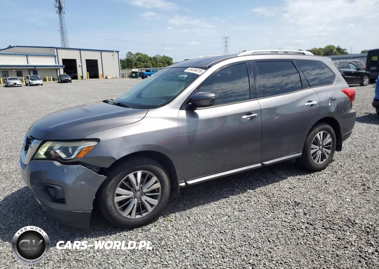2018 Nissan Pathfinder S