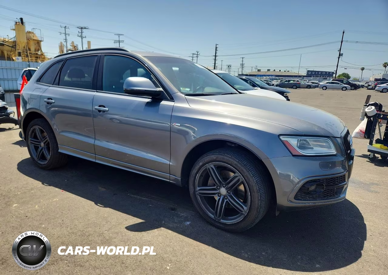 2014 Audi Q5 Prestige VIN:WA1WGAFP2EA043136 - 4