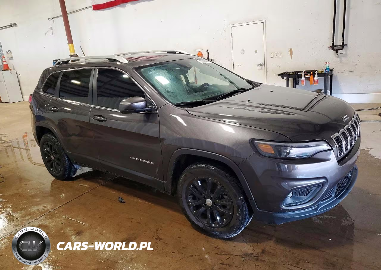 2021 Jeep Cherokee Latitude Lux VIN:1C4PJMMX7MD217182 - 4