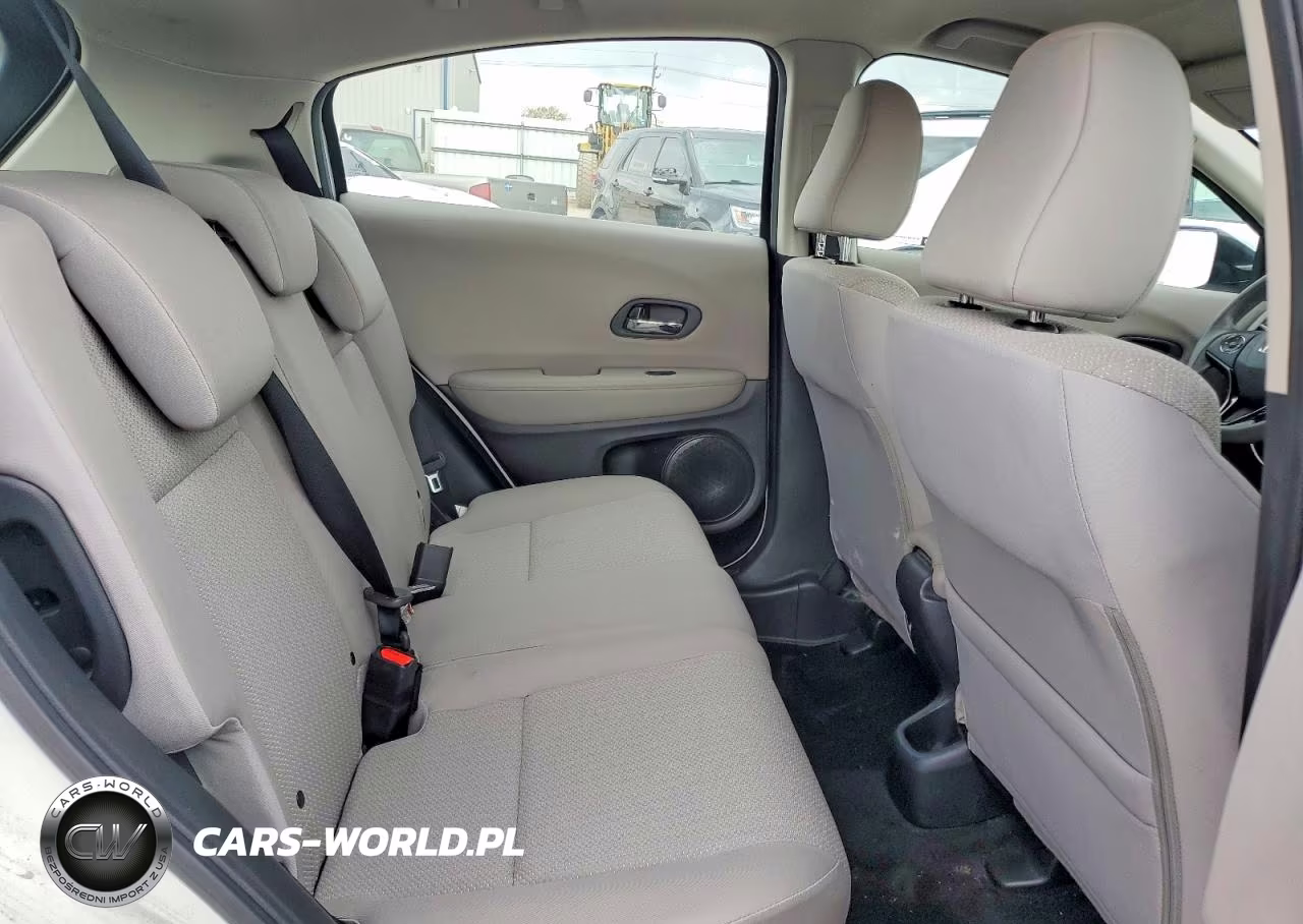 2017 Honda Hr-V Lx VIN:3CZRU6H3XHM725153 - 10