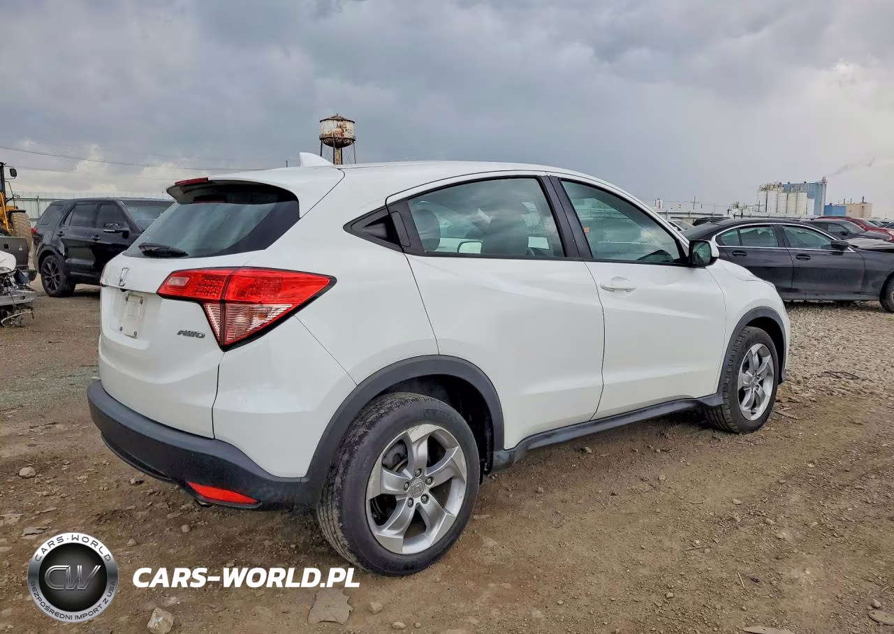 2017 Honda Hr-V Lx VIN:3CZRU6H3XHM725153 - 3