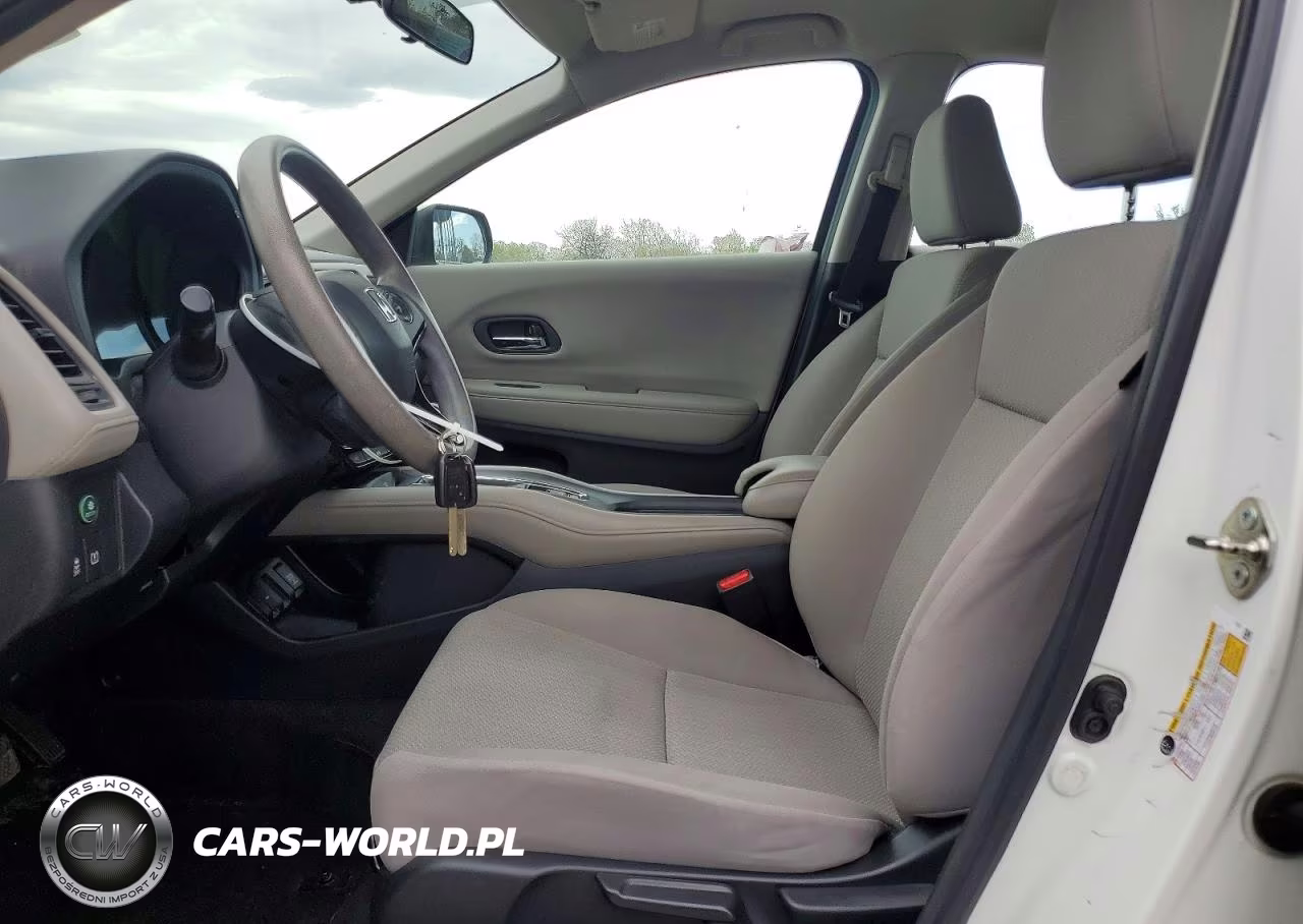 2017 Honda Hr-V Lx VIN:3CZRU6H3XHM725153 - 7