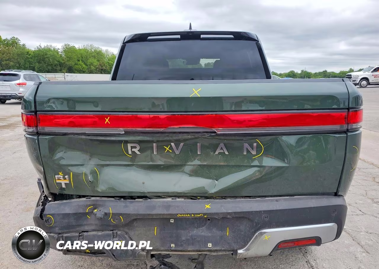 2023 Rivian R1T Adventure VIN:7FCTGAAA9PN017439 - 6
