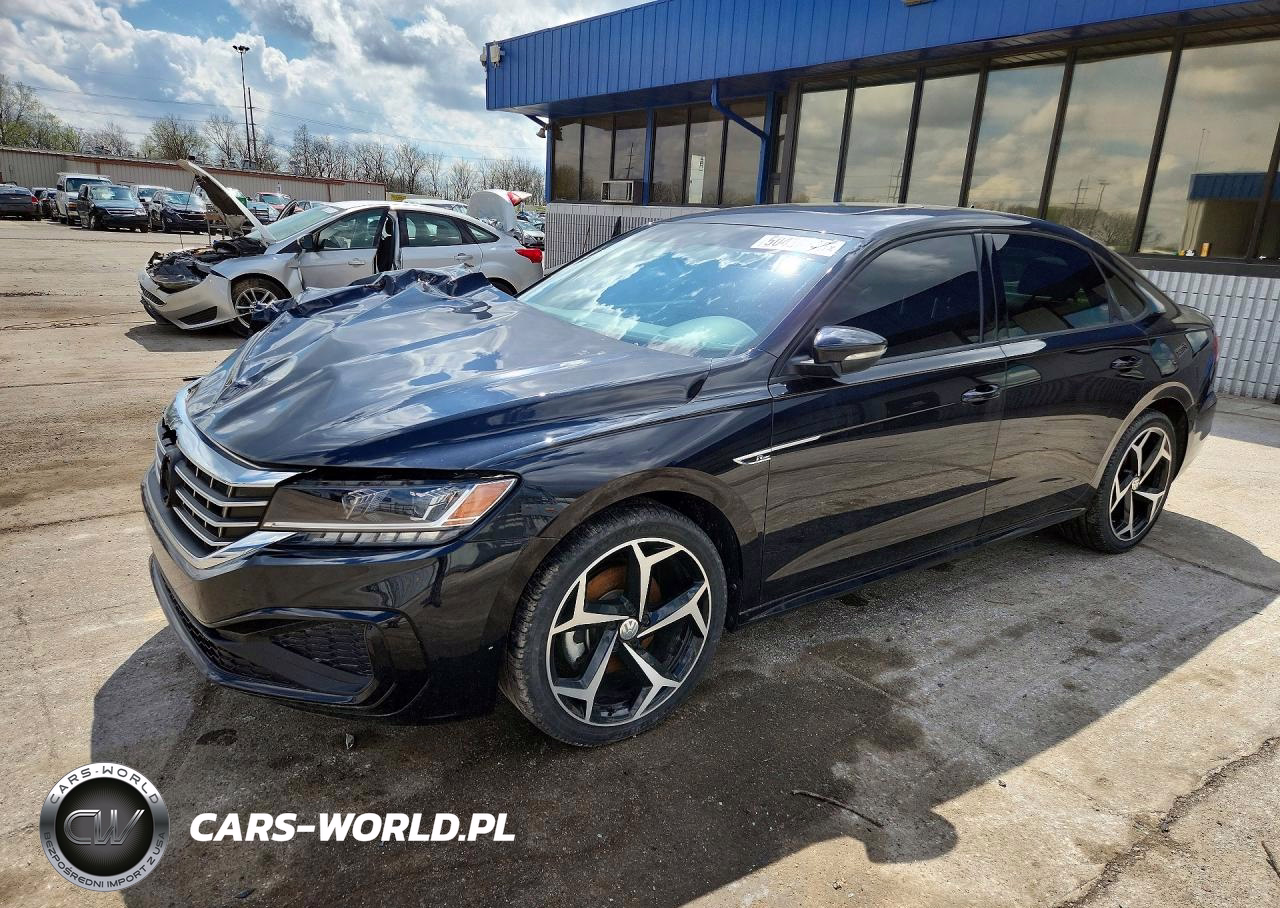 2021 Volkswagen Passat R-Line