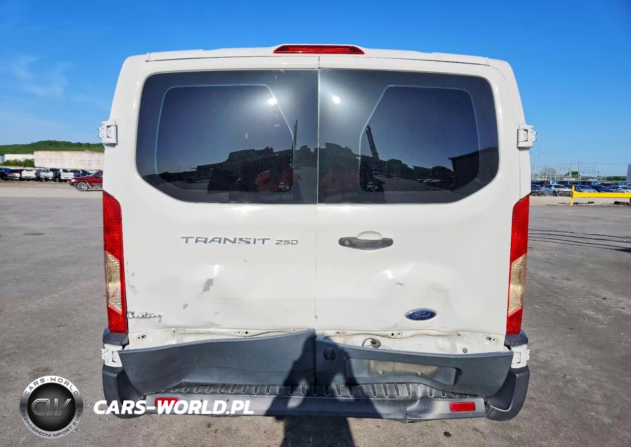 2018 Ford Transit VIN:1FTYR1ZM8JKB32496 - 10